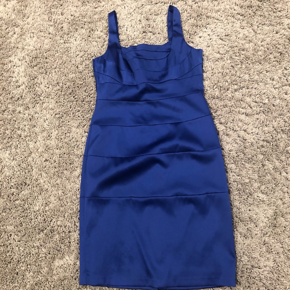 Beautiful colbalt blue dress